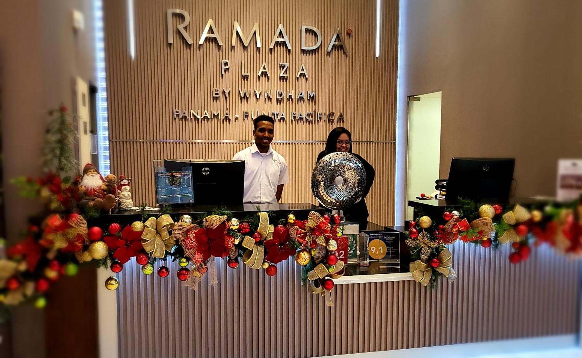 Готель Ramada Plaza By Wyndham Panama Punta Pacifica Екстер'єр фото