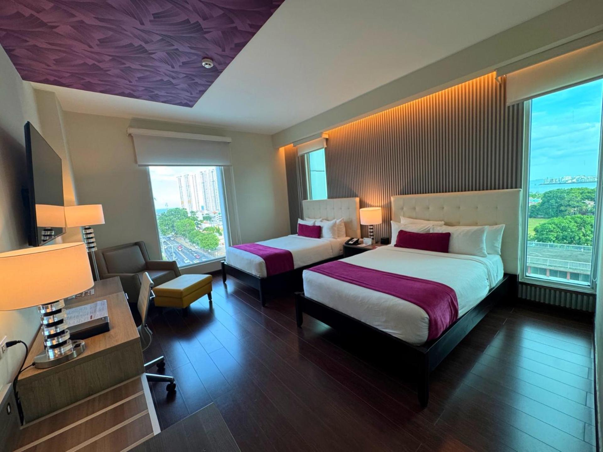 Готель Ramada Plaza By Wyndham Panama Punta Pacifica Екстер'єр фото