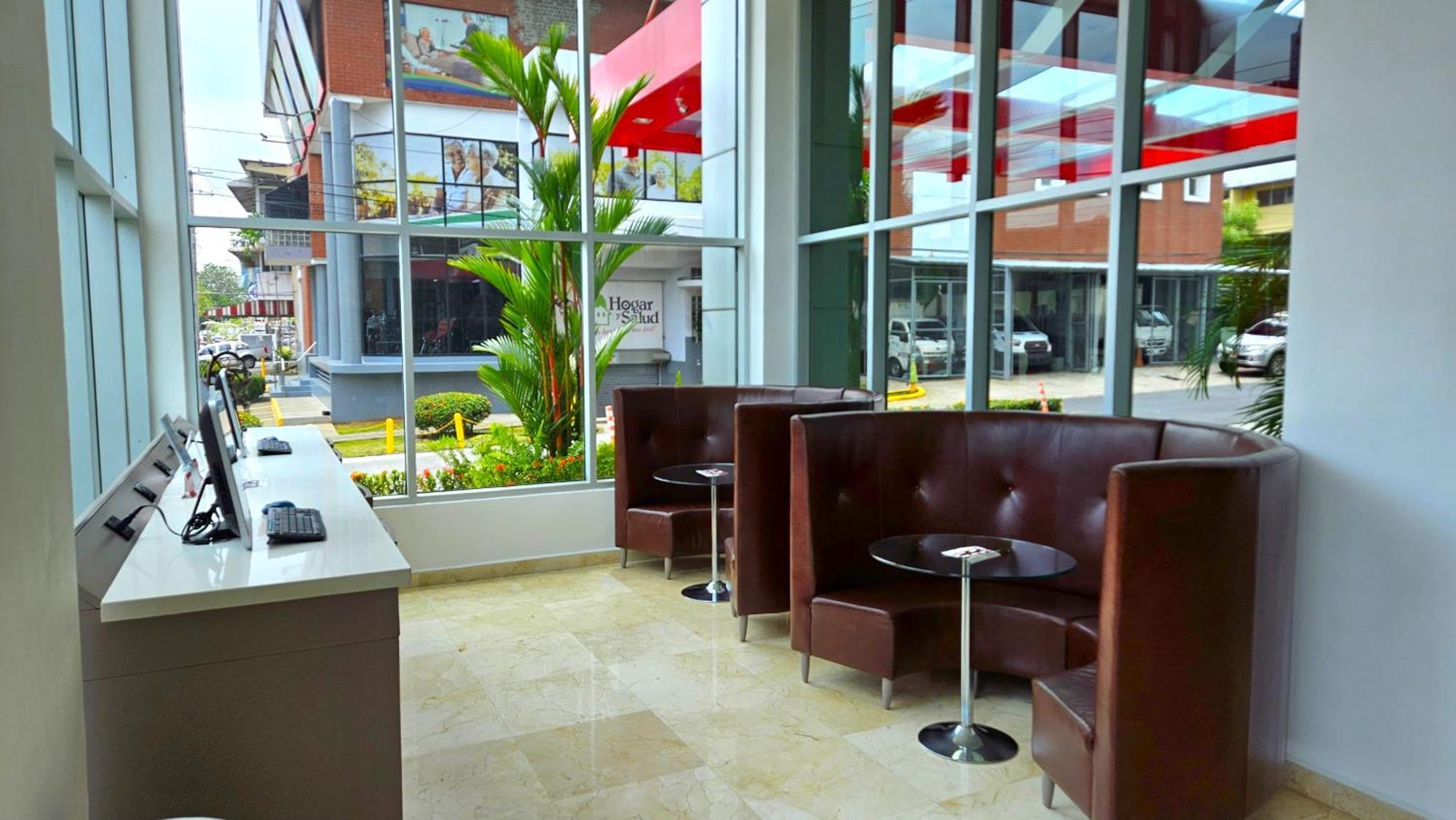 Готель Ramada Plaza By Wyndham Panama Punta Pacifica Екстер'єр фото