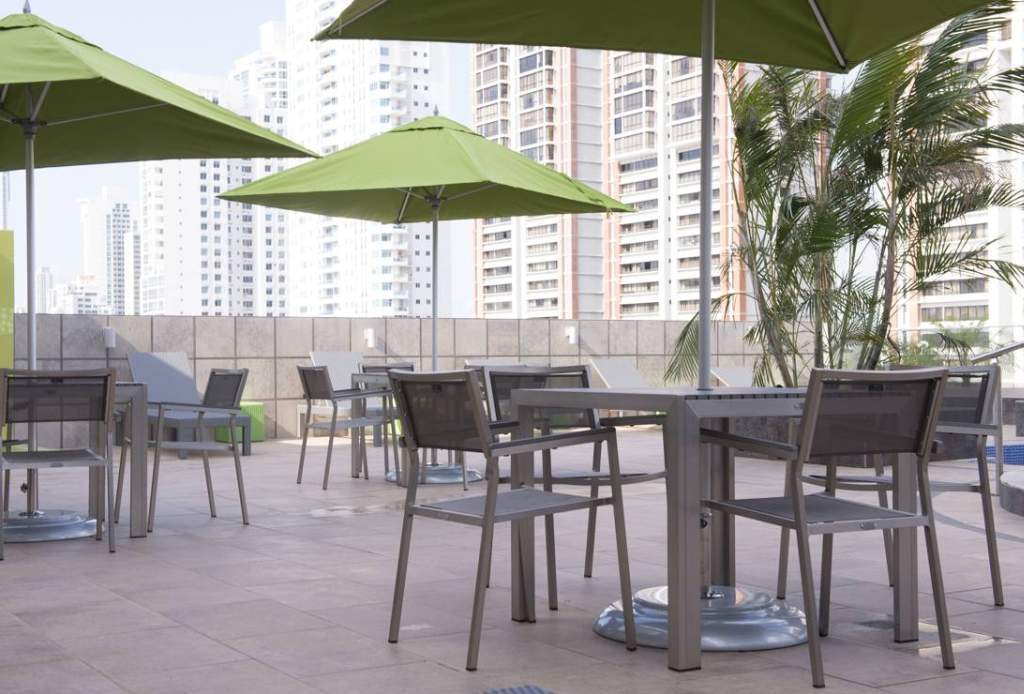 Готель Ramada Plaza By Wyndham Panama Punta Pacifica Екстер'єр фото